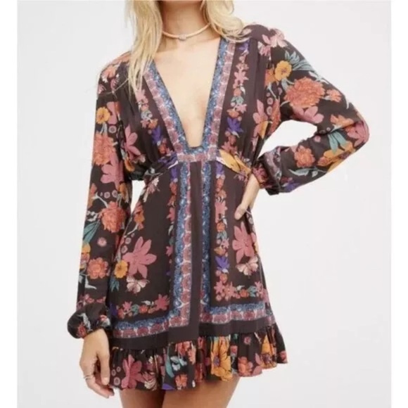 Free People Dresses & Skirts - Free People Violet Hill Floral Printed Mini Dress Tunic Size 6